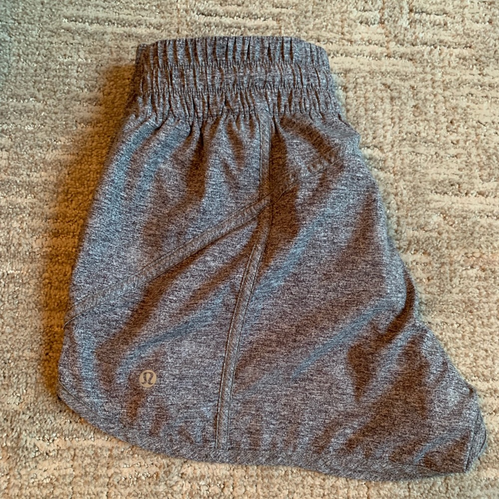 Lululemon Heather Grey Tracker Short 4"